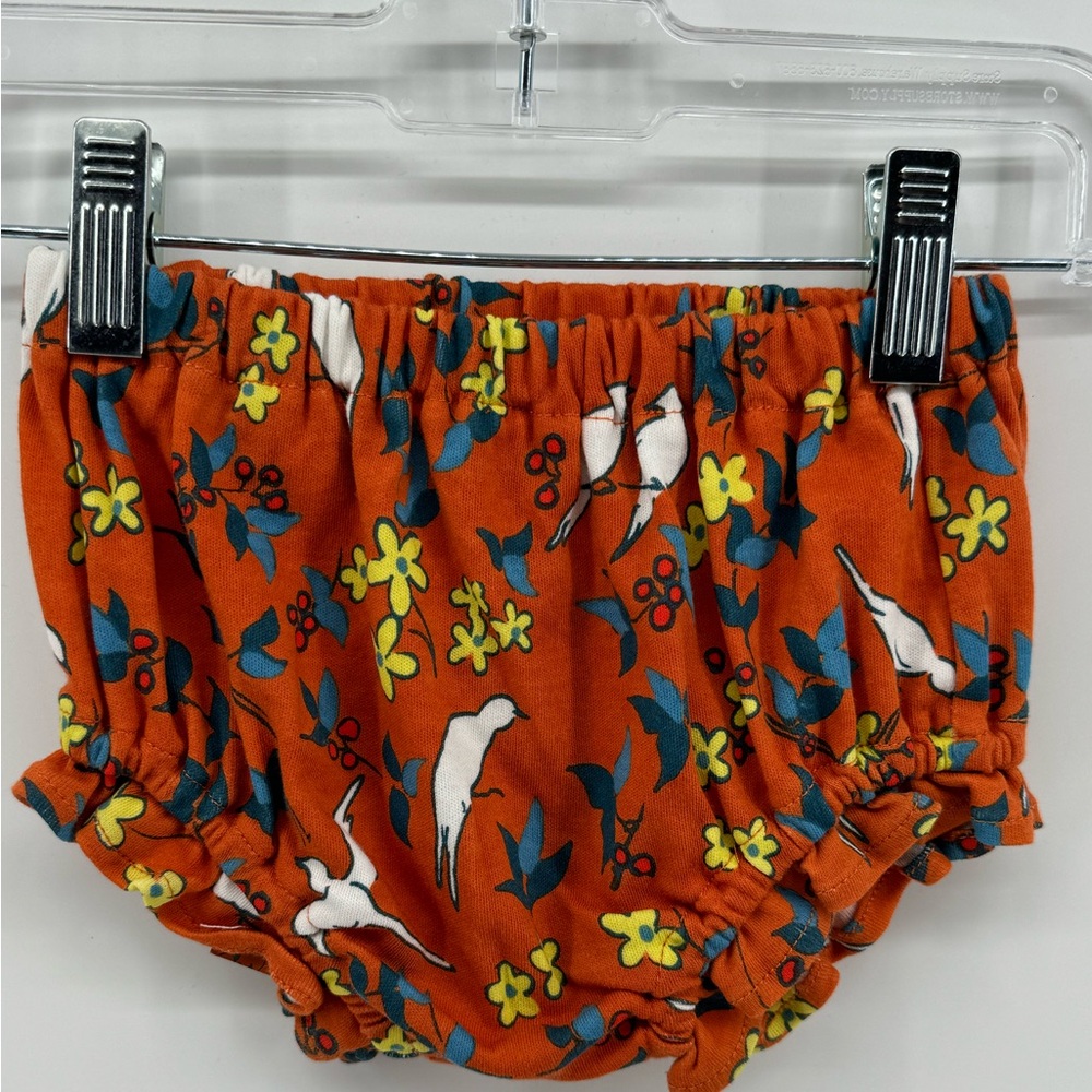 NWT Apple Park’s 100% organic cotton. Bloomers/Shorts. 6-12 months.